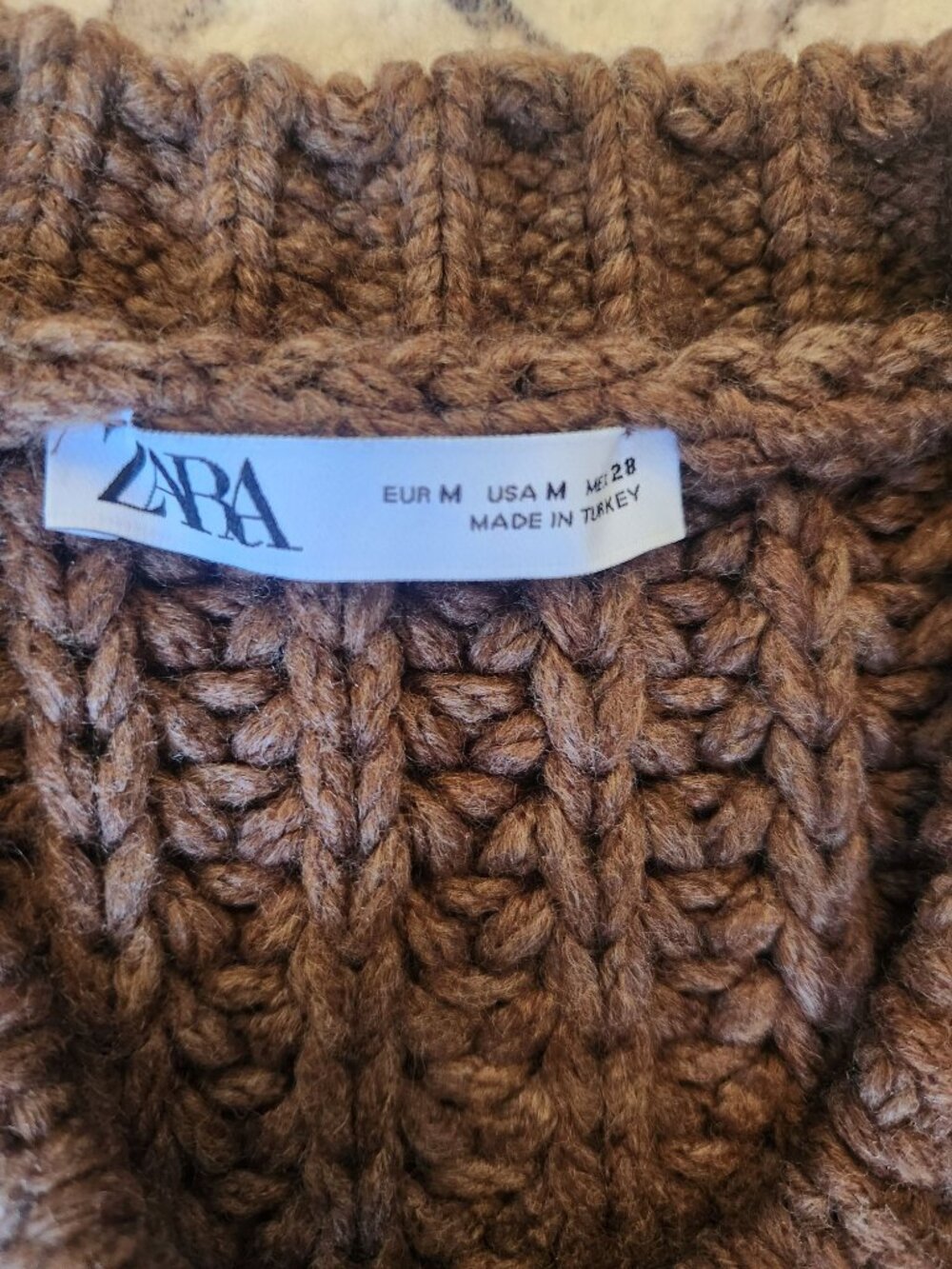 Zara Women's Sz. M Short Sleeve Gold Button Up Knit Brown Sweater Vest - Picture 2 of 5